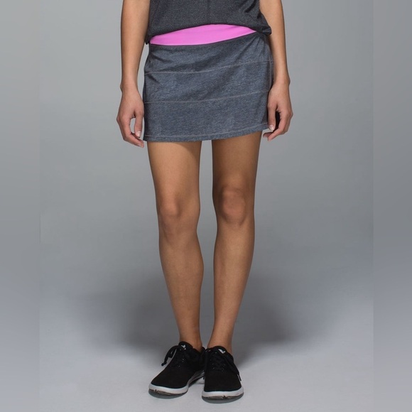 Lululemon Pace Rival Skirt II Stretch
Heathered Grey Deep Coal Vintage P… - Picture 3 of 15